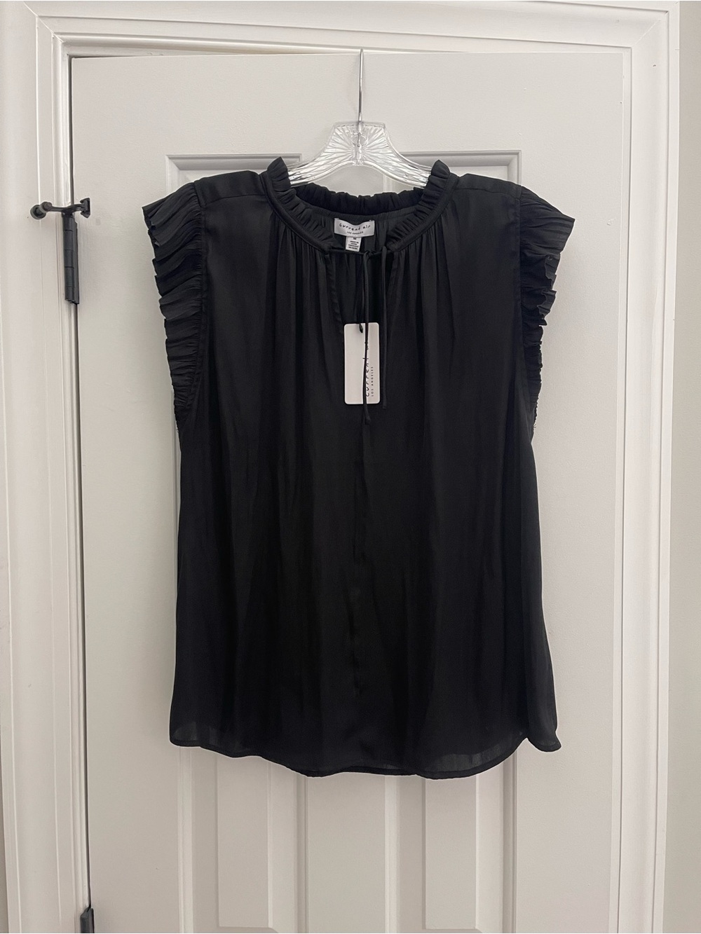 Current Air Black Ruffle Cap-Sleeve Tie-Neck Blouse